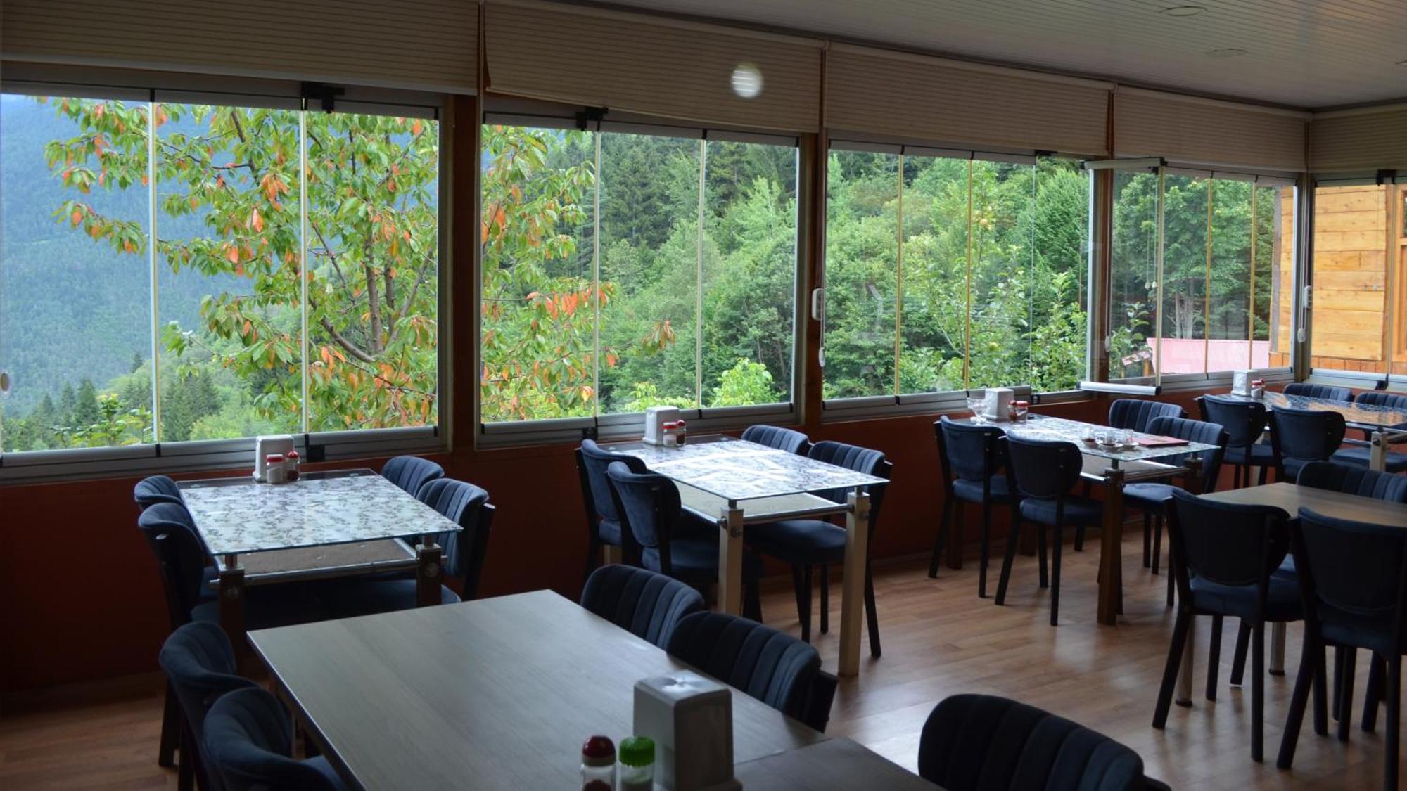 Yesil Vadi Restoran Ve Konaklama Artvin Exterior foto
